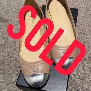 Coach Chelsea Flats w/silver toe